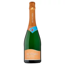 HUNGARIA IRSAI OLIVÉR DOUX PALACKBAN ERJESZTETT ÉDES FEHÉR MINŐSÉGI PEZSGŐ 0,75 L