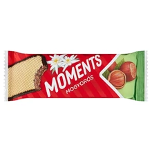 MOMENTS KAKAÓS BEVONÓMASSZÁBA MÁRTOTT, MOGYORÓS KRÉMMEL TÖLTÖTT OSTYASZELET 45 G